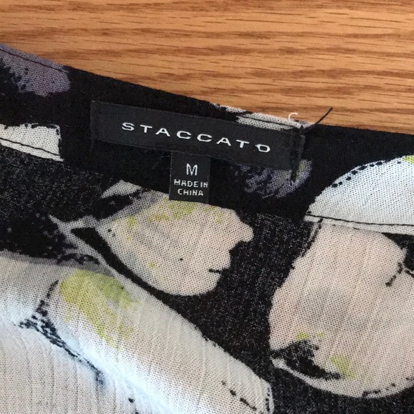 ADORABLE BLOUSE!!! - Picture 3 of 3